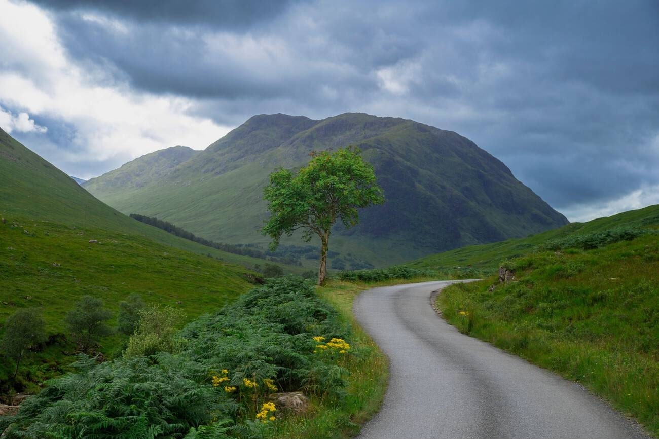 James Bond Skyfall Road, Glencoe Skyfall road, James Bond Skyfall Scotland, Skyfall Lodge Glencoe, James Bond Skyfall road location, skyfall scotland location glencoe, skyfall road, skyfall road in scotland